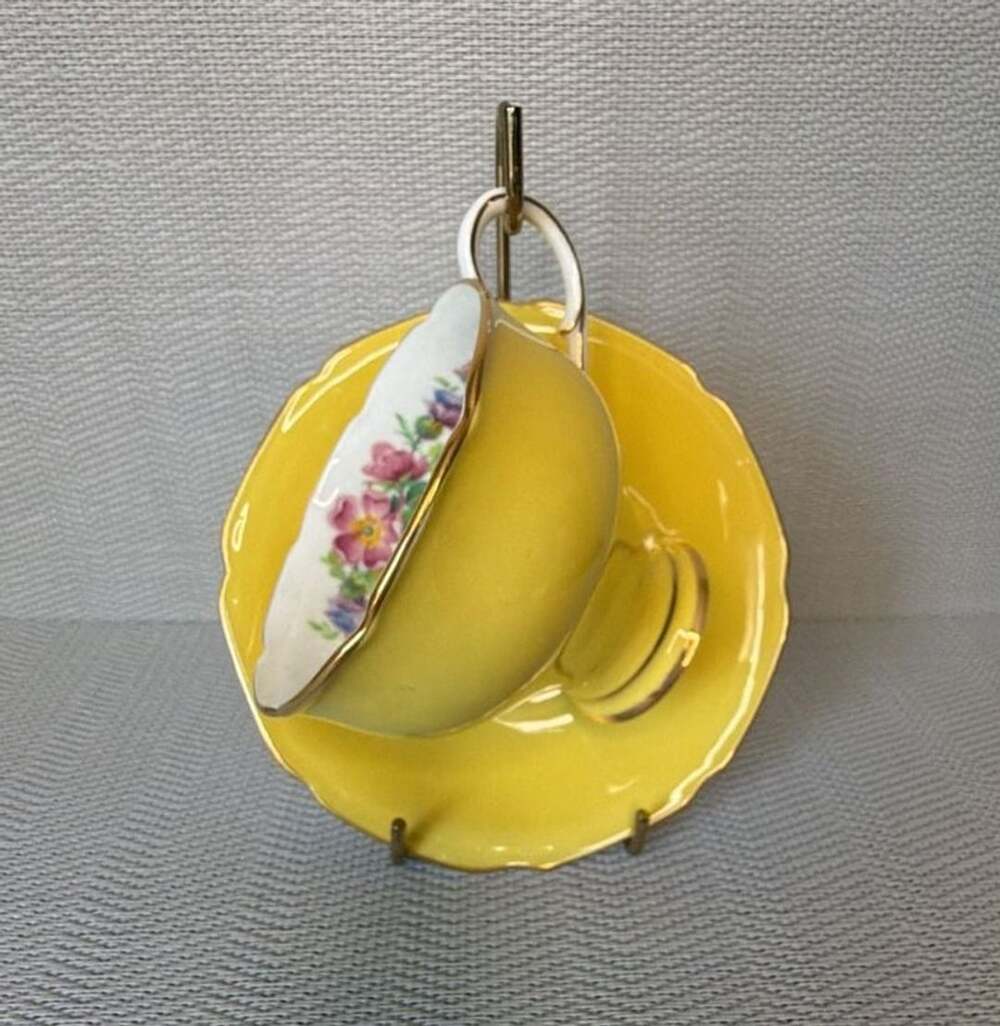 Paragon Tea Cup And Saucer Yellow Floral 1939 Commemorative